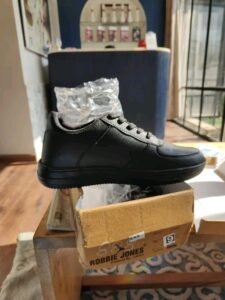 Black Sneakers | Zara High Quality Soul | Scarf photo review