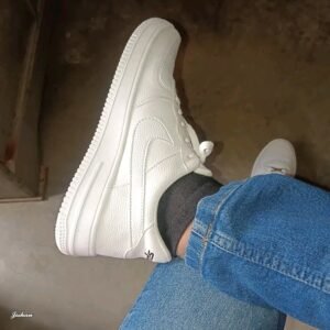 White Sneakers | NIKE High Quality Soul | Scarf photo review